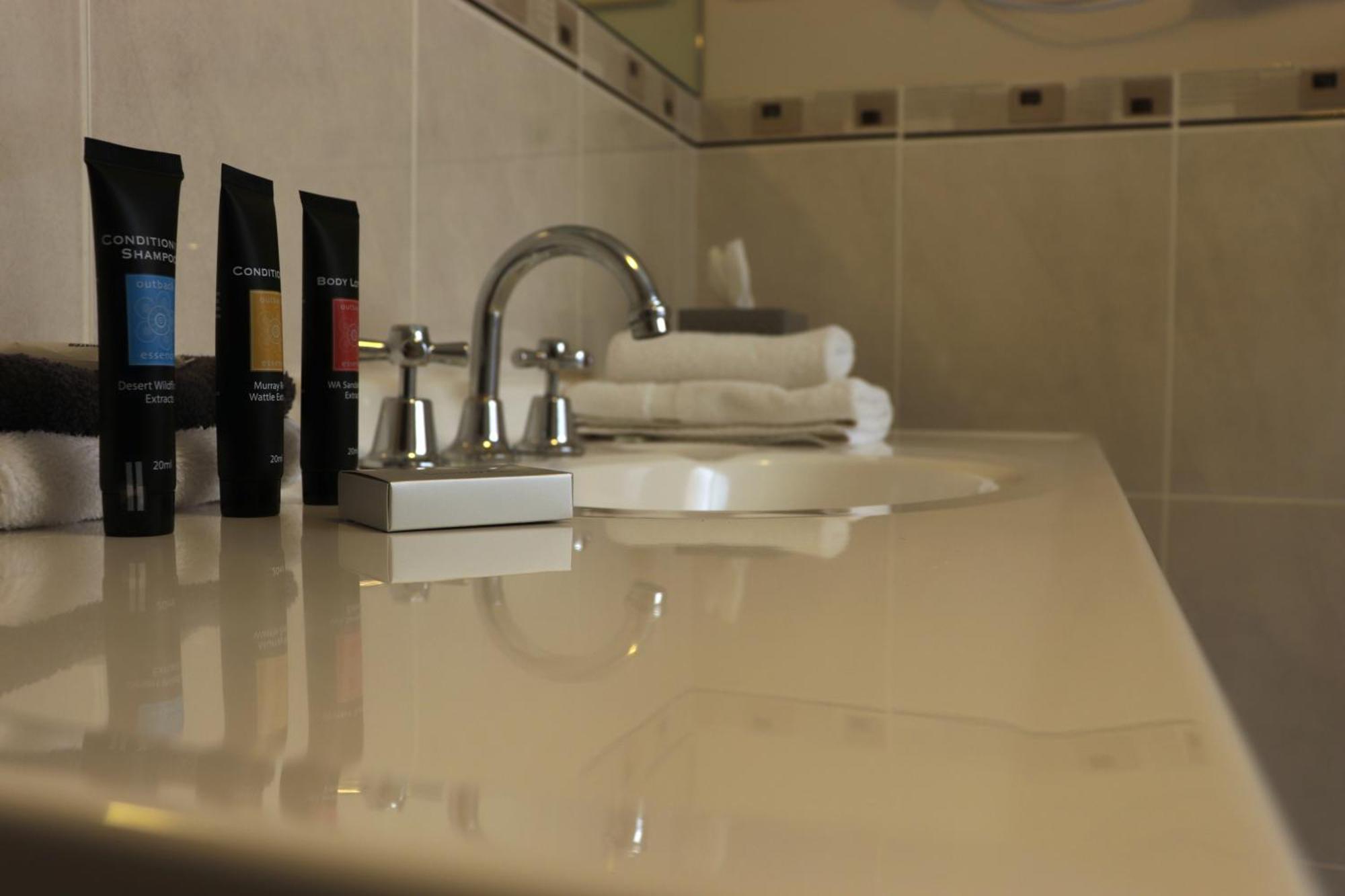 Cootamundra Heritage Motel & Apartments Ngoại thất bức ảnh